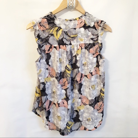 Ann Taylor Loft Floral sleeveless top - Picture 4 of 4